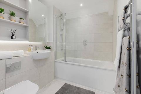 2 bedroom flat for sale, London Square Watford, Watford WD24