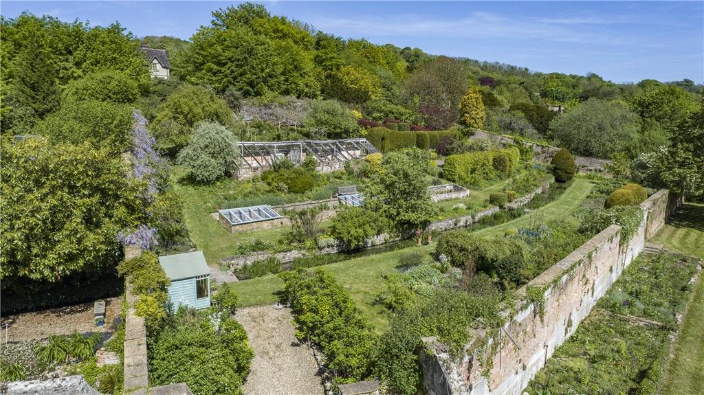 Walled Garden