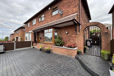 3 bedroom semi-detached house for sale, Dawlish Drive, Stoke-On-Trent