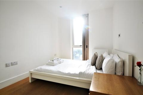 2 bedroom apartment to rent, South End, Croydon, CR0