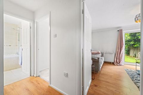 1 bedroom ground floor maisonette for sale, Chartwell Gardens, Cheam, Sutton