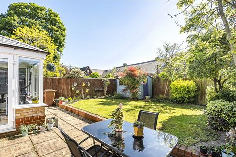 3 bedroom detached house for sale, Chiltern Close, Staines-upon-Thames, Surrey, TW18