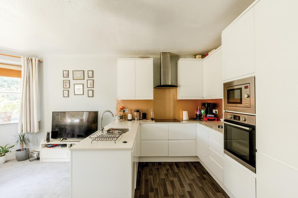 Apartment in Bristol, Redland - View 5