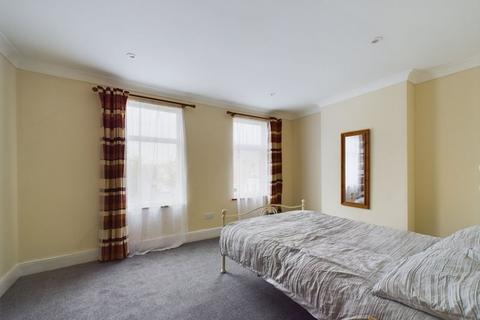 83 Seymour Road, Gloucester, GL1 5PT