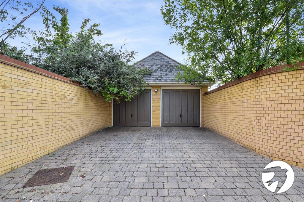 Double Garage