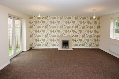 3 bedroom terraced house for sale, The Saplings, Madeley