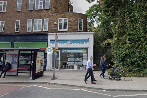 Shop to rent, Regent Parade, Brighton Road, Sutton