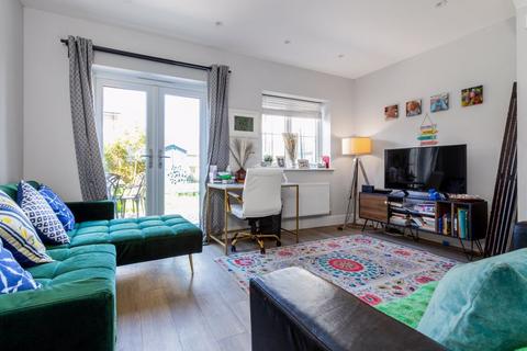 2 bedroom end of terrace house for sale, Belmont Place, Southbourne