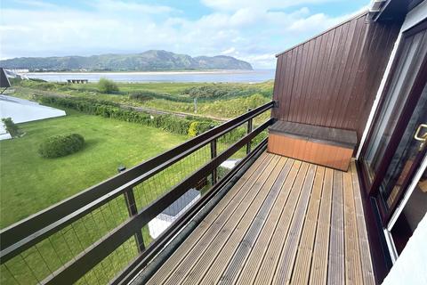 3 bedroom apartment for sale, Deganwy Beach, Conwy LL31