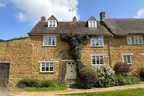 3 bedroom cottage for sale, Humber Street, Banbury OX15
