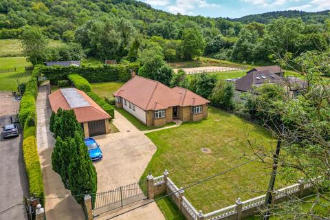 6 bedroom detached bungalow for sale, Knatts Valley Road, Knatts Valley, Sevenoaks