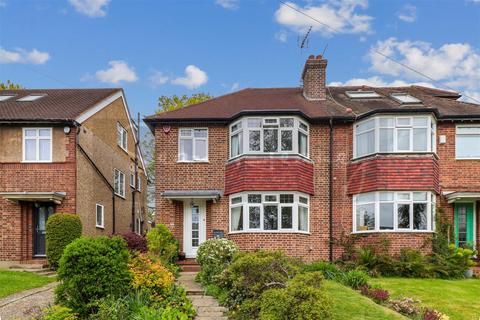 44 Tudor Road, Barnet, EN5 5NP