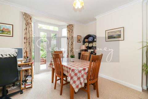 44 Tudor Road, Barnet, EN5 5NP