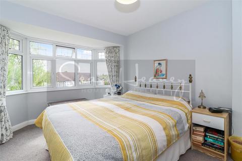 44 Tudor Road, Barnet, EN5 5NP