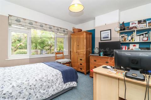 44 Tudor Road, Barnet, EN5 5NP