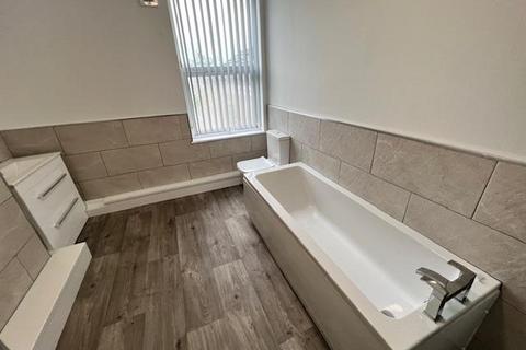 4 bedroom end of terrace house to rent, Pen Y Bryn Way, Cardiff