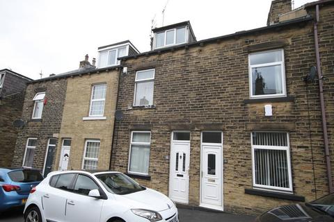 3 bedroom terraced house for sale, Mount Avenue, Eccleshill, Bradford