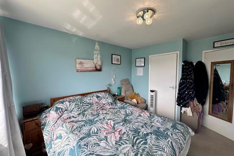 2 bedroom semi-detached bungalow for sale, Beacon Road, Scarborough