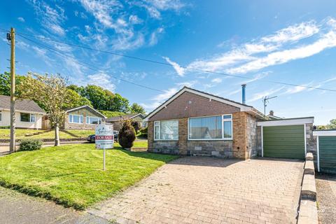 2 bedroom detached bungalow for sale, Greenlydd Close, Niton