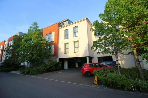 2 bedroom apartment for sale, Spacious two double bedroom apartment on the fringes of Bedminster