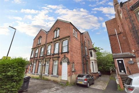 Flat C, 12 Spring Road, Headingley, Leeds, LS6 1AD