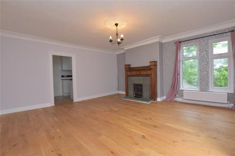 Flat C, 12 Spring Road, Headingley, Leeds, LS6 1AD