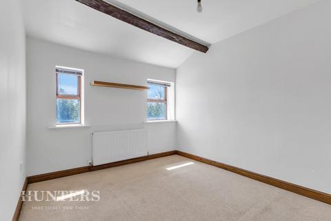 3 bedroom terraced house for sale, New Road, Littleborough OL15 8LX