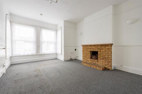 1 bedroom apartment for sale, Honiton Road, Southend-On-Sea