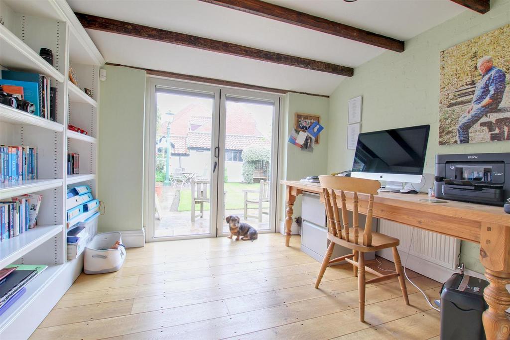 Garden room