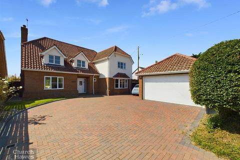 4 bedroom detached house for sale, The Street, Latchingdon