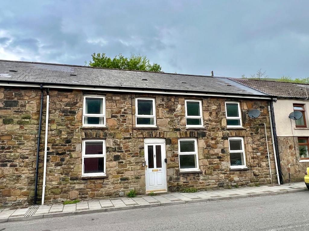 Tynewydd Row, Ogmore Vale, Bridgend... 3 bed terraced house for sale £110,000