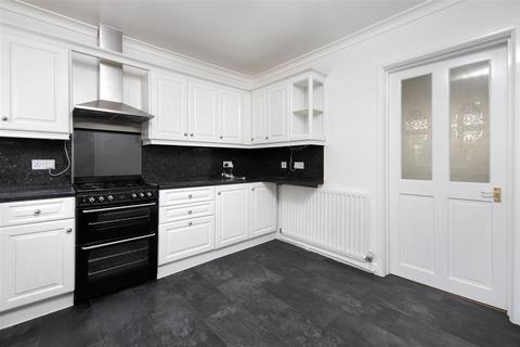 19 British Row, Trowbridge, BA14 8PB