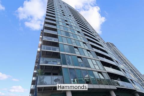 2 bedroom flat for sale, High Street, London