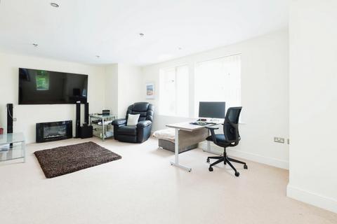 2 bedroom apartment for sale, Kenelm Road, Sutton Coldfield