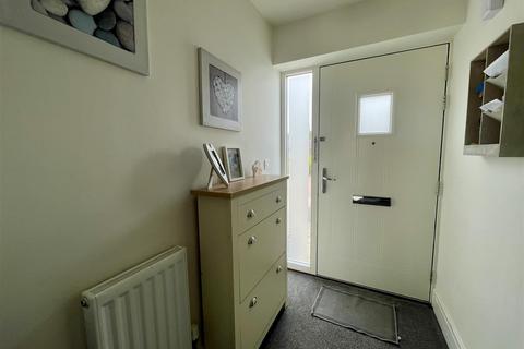 3 bedroom semi-detached house for sale, Brattice Way, Mapplewell, Barnsley S75 6GX