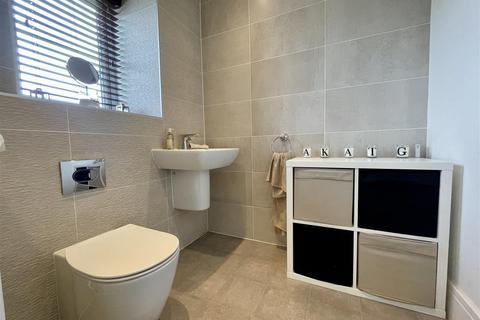 14 Brattice Way, Mapplewell, Barnsley, S75 6GX