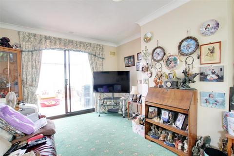 2 bedroom detached bungalow for sale, The Green, Mablethorpe LN12