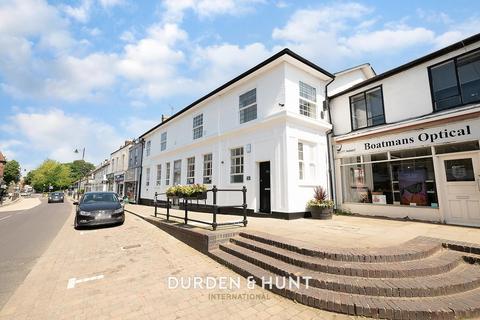 1 bedroom apartment to rent, High Street, Ongar, CM5