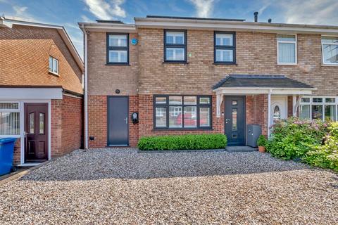 4 bedroom semi-detached house for sale, Kingsdown Road, Burntwood WS7