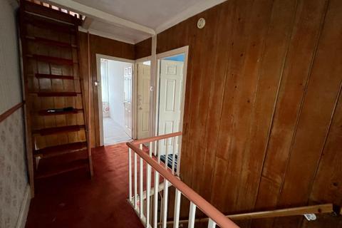 46 Bright Street, Swindon, SN2 8BU