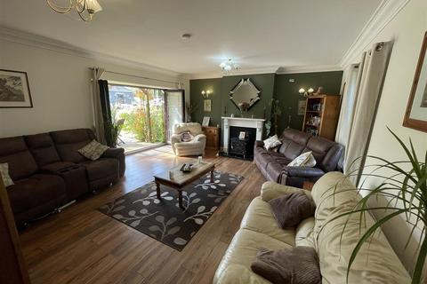 3 bedroom link detached house for sale, Struan, 2 Pittencreiff Steading, By Cupar