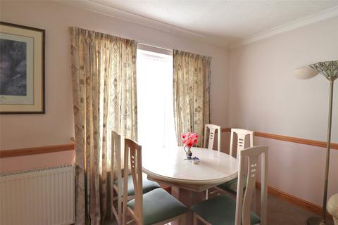 25 Barnfield Close, Braunton, EX33 2HL