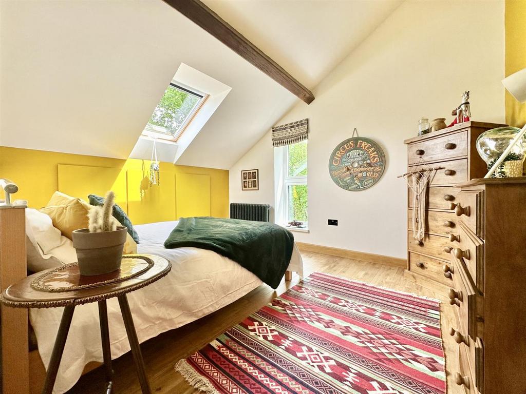 Bedroom3.jpg