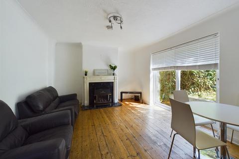 4 bedroom semi-detached house to rent, The Avenue, Brighton