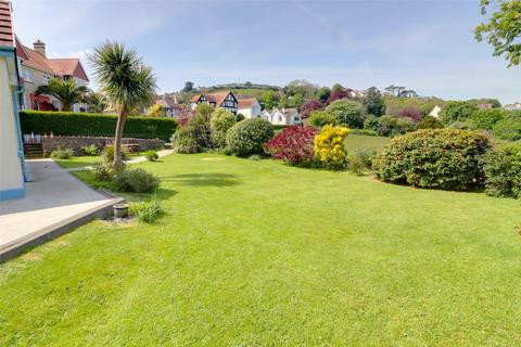 6 bedroom bungalow for sale, Larkstone Gardens, Ilfracombe, Devon, EX34