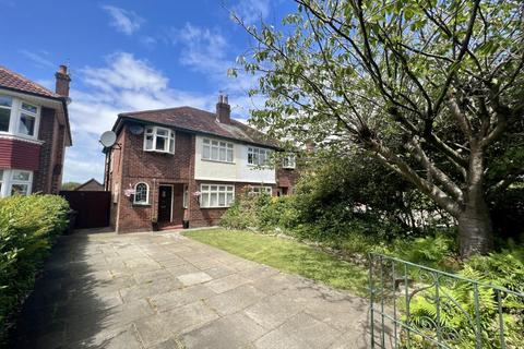 3 bedroom semi-detached house to rent, Preston New Road, Southport