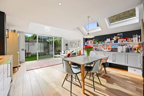 4 bedroom house for sale, Iffley Road, London W6