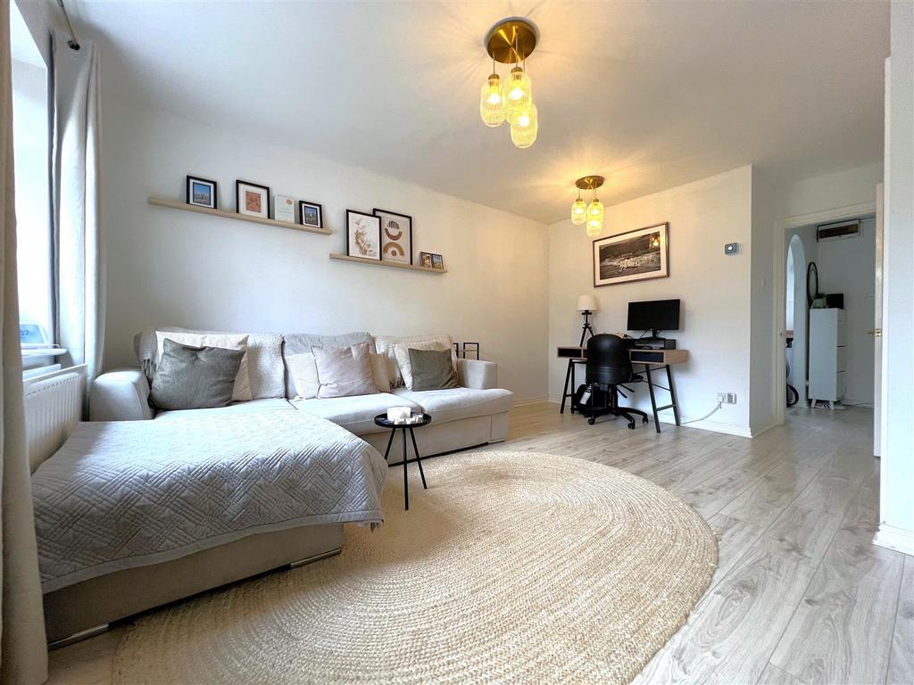 Living Room.jpg