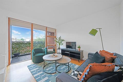 Flat 3, Holland House, 42 Newington Green, London, N16 9PQ
