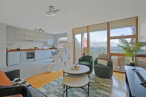 Flat 3, Holland House, 42 Newington Green, London, N16 9PQ